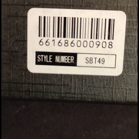 MEN'S E J SAMUEL BLING BLING BOWTIE SET. - Picture 4 of 4